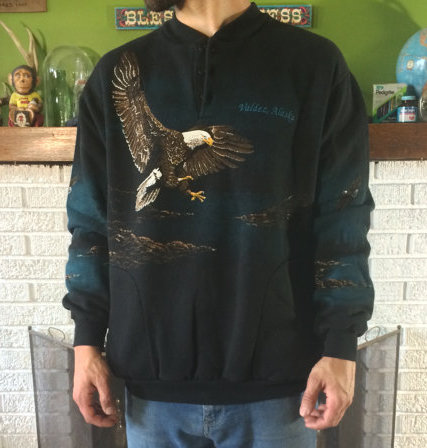 Alaska-eagle-sweatshirt