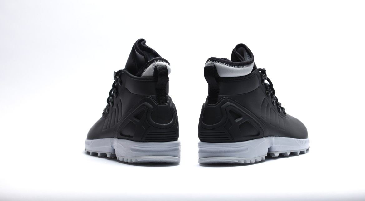 afew-store-sneaker-adidas-zx-flux-winter-core-black-coreblack-15