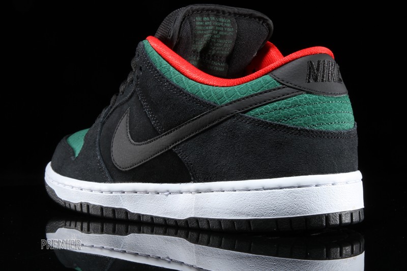 Nike SB Dunk Low “Gucci” – Để nhớ một thời đã qua | #HNBMG