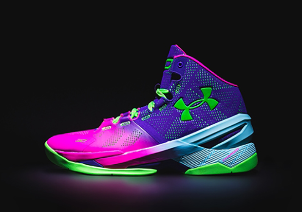 ua-curry-2-northern-lights-release-info-02