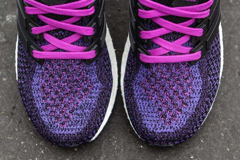 adidas-ultra-boost-womens-shock-purple-2_o71e3u