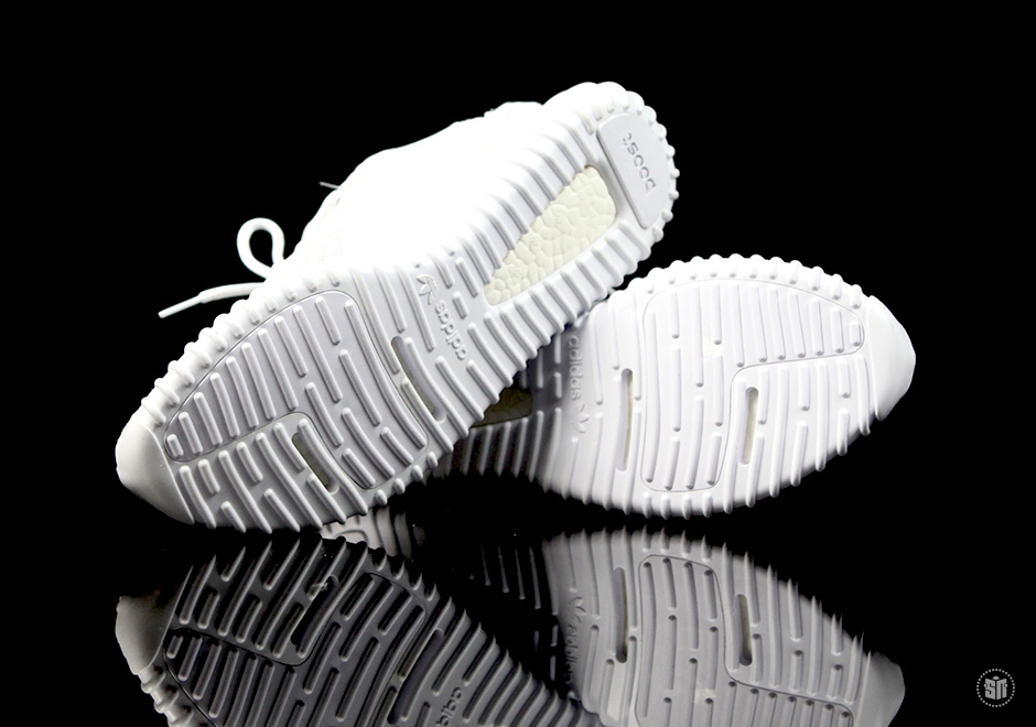 adidas-yeezy-boost-350-white-detailed-photos-2