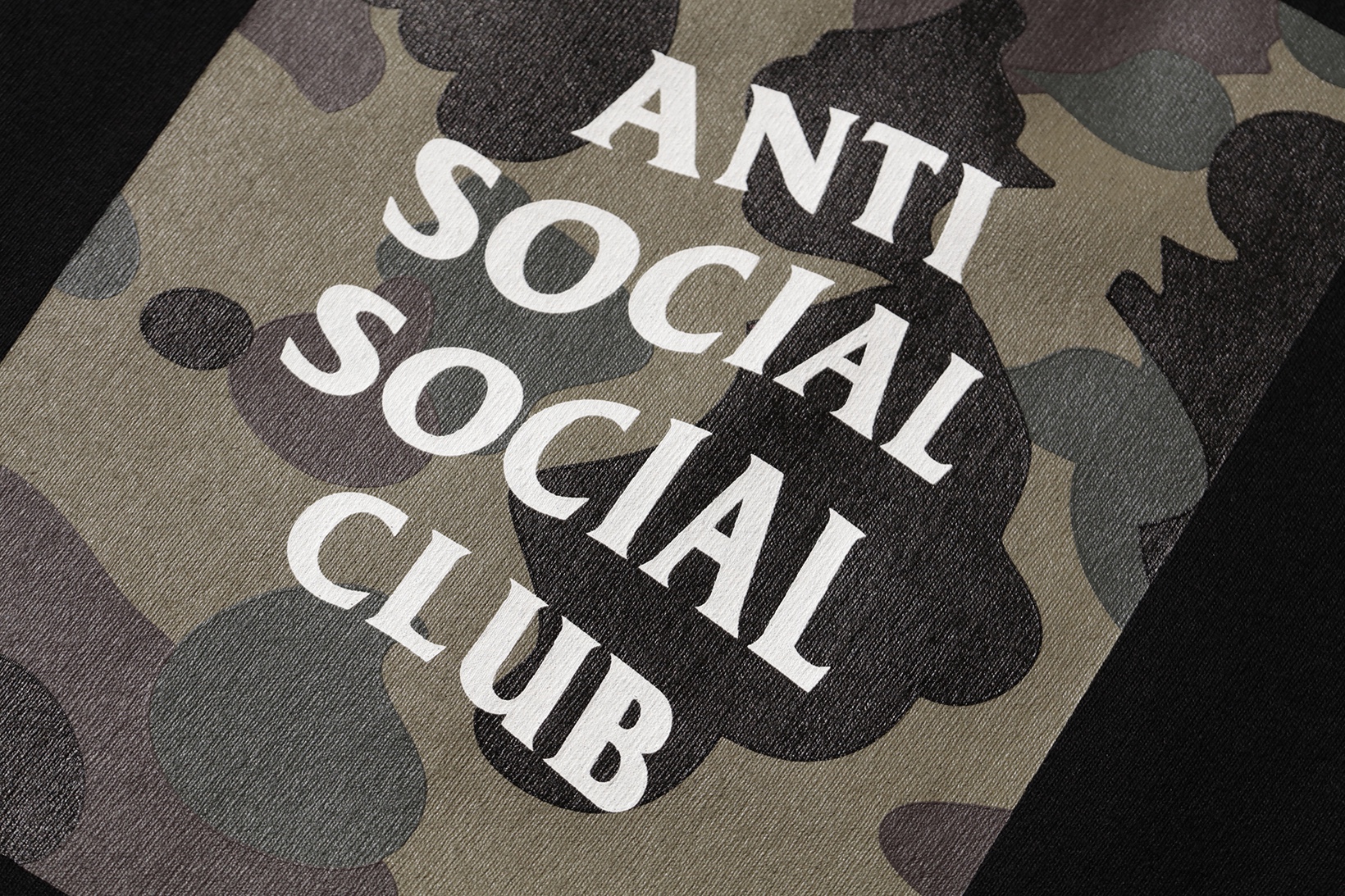 Giá bán và hình ảnh chi tiết của tất cả sản phẩm từ BST Anti Social Social  Club x BAPE | #HNBMG