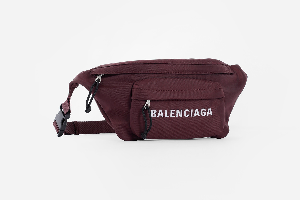 Balenciaga rolls out new logo